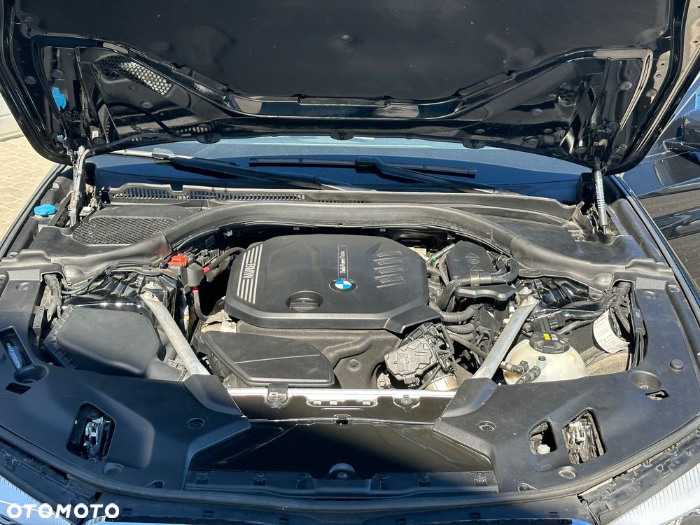 BMW Seria 5 520d Sport Line sport - 25