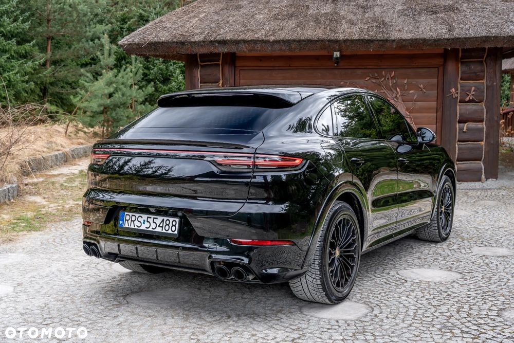 Porsche Cayenne GTS - 14