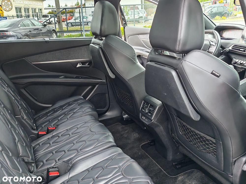 Peugeot 5008 1.2 PureTech Access - 33