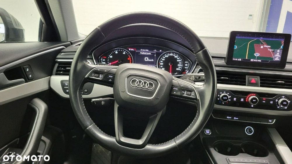 Audi A4 Avant 35 TDI S tronic - 13
