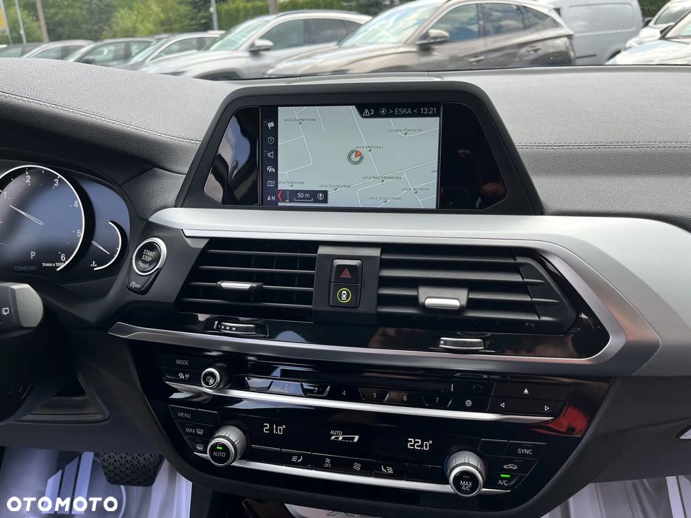 BMW X3 sDrive18d Advantage - 22
