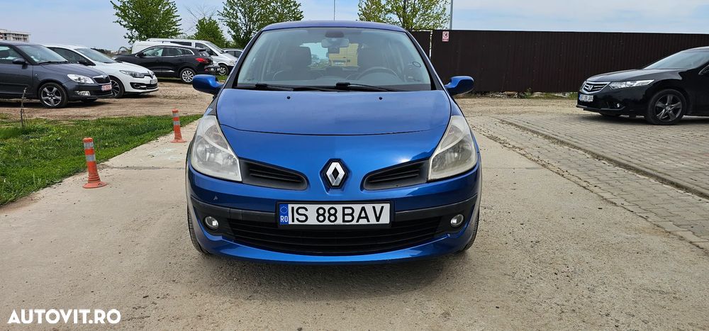 Renault Clio III 1.4 Privilege - 2