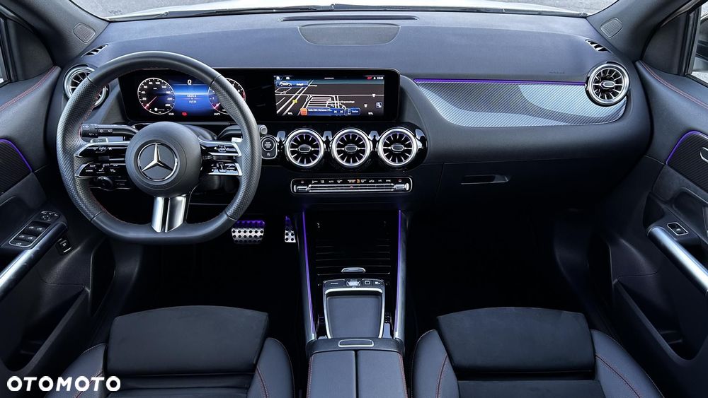 Mercedes-Benz GLA 200 AMG Line - 20