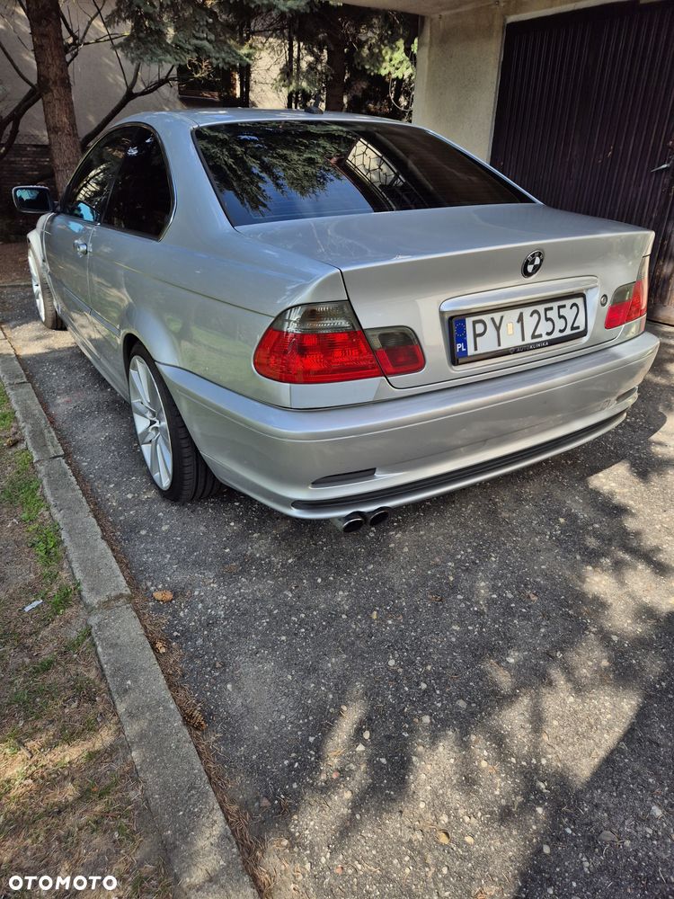 BMW Seria 3 328i - 4