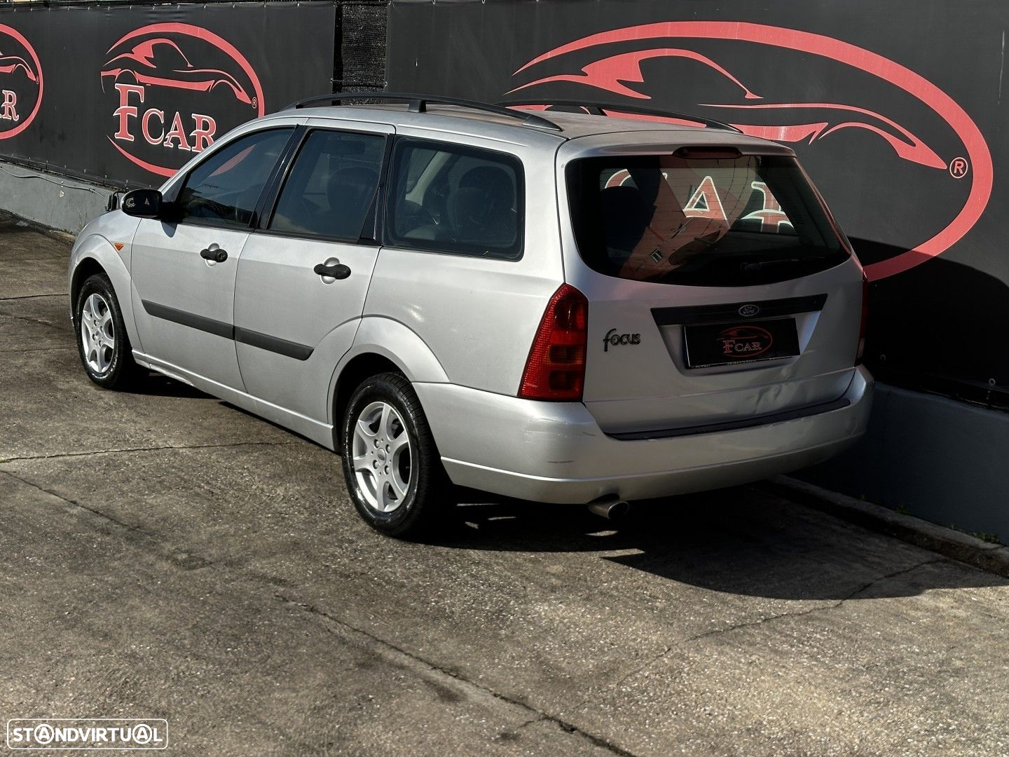 Ford Focus SW 1.4 Ambiente - 17