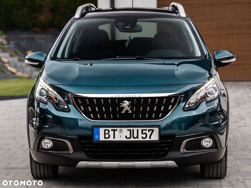 Peugeot 2008 1.2 Pure Tech Allure S&S - 7