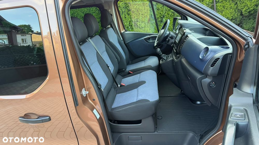 Opel Vivaro - 13