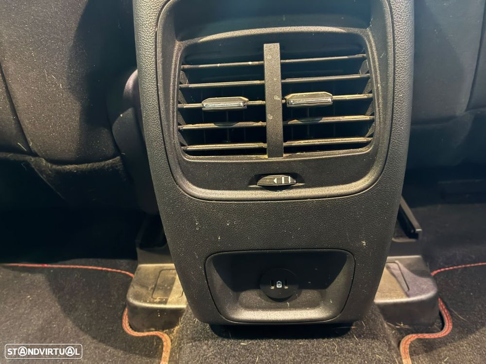 Ford Kuga 2.5 PHEV ST-Line - 36