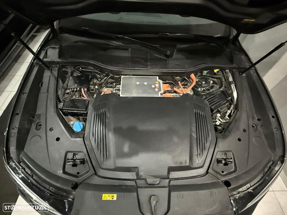 Audi e-tron 55 quattro S line - 38