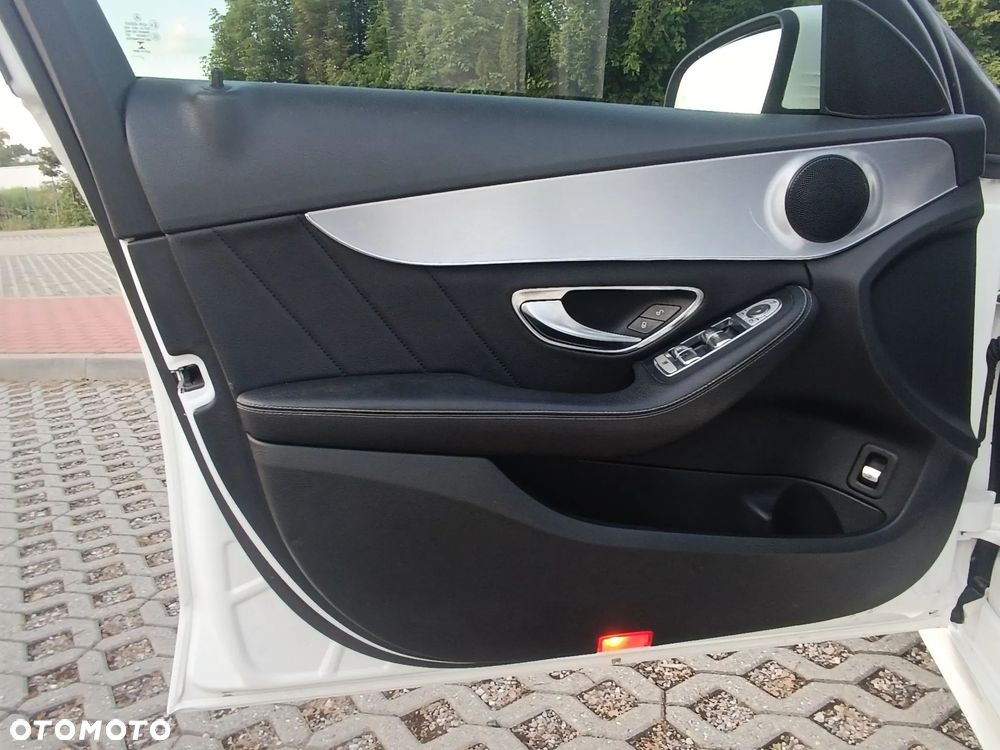 Mercedes-Benz Klasa C - 17