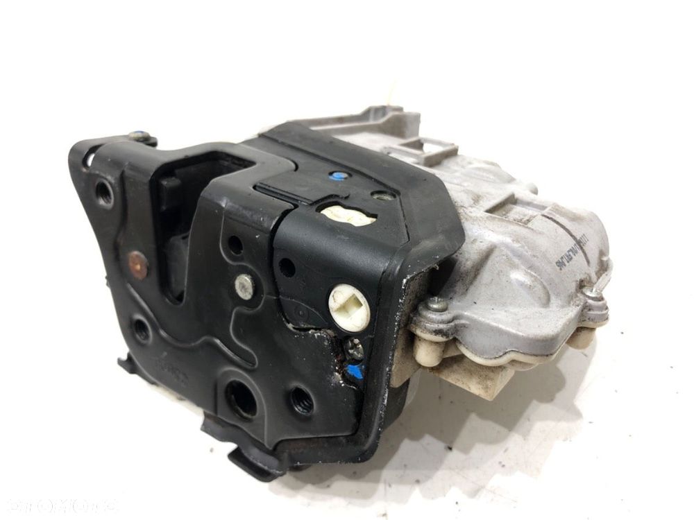 ZAMEK DRZWI PRAWY PRZÓD - 173.00 PLN - AUDI A4 B8 Avant (8K5) 2007 - 2015 2.0 TDI 105 kW [143 KM] - 2