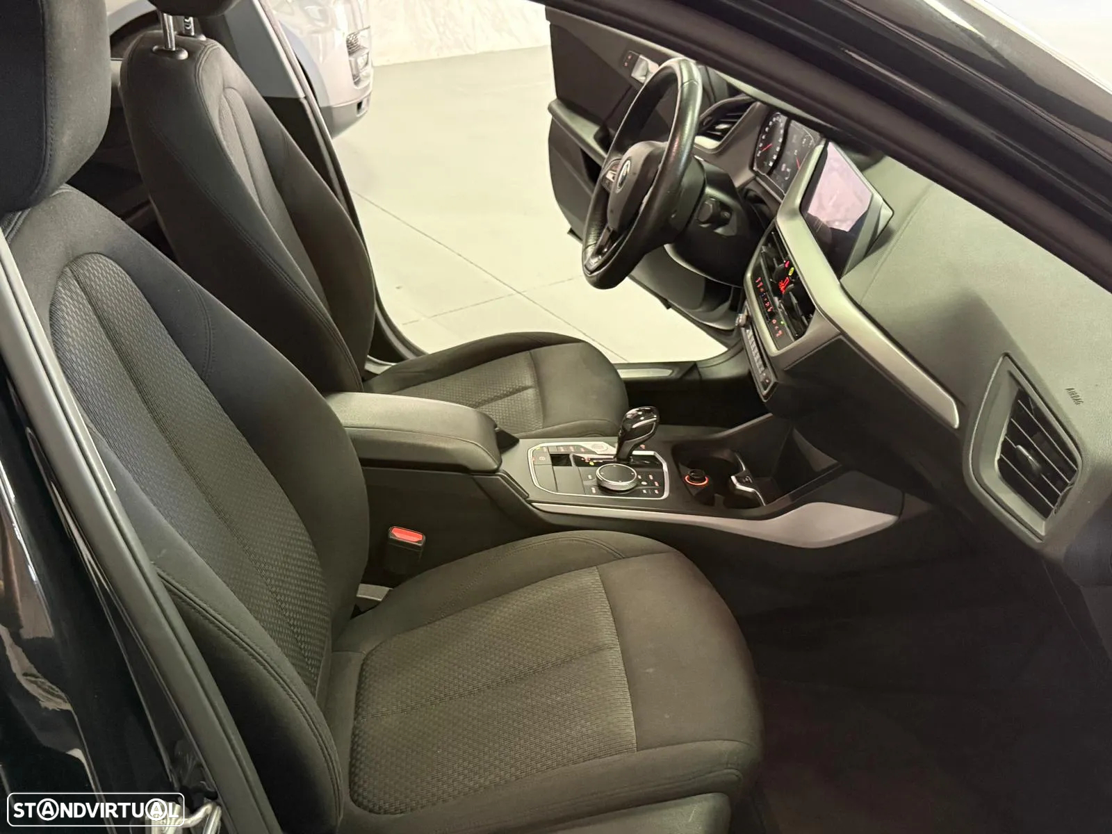 BMW 116 d Advantage Auto - 6