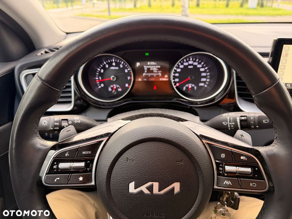 Kia Ceed 1.5 T-GDI Business Line DCT - 10