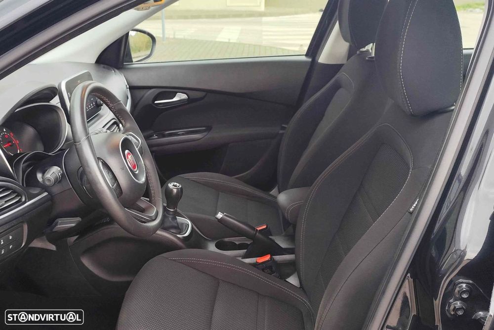 Fiat Tipo Station Wagon 1.6 M-Jet Lounge — fotografia 10