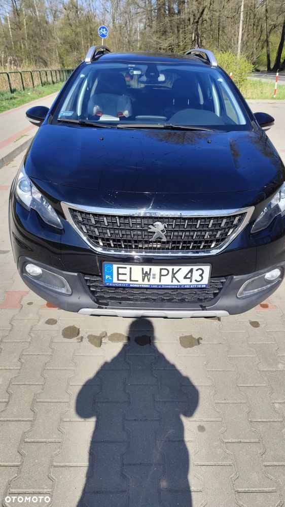 Peugeot 2008 1.2 Pure Tech GPF Allure S&S - 4