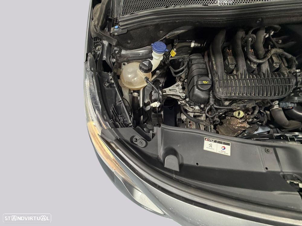 Peugeot 2008 - 41