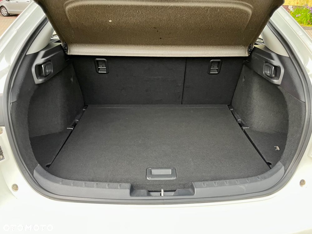 Mitsubishi Lancer 1.5 Inform - 26
