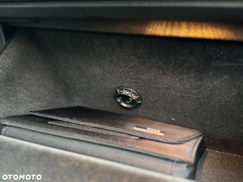 Audi Q3 2.0 TDI Edycja Specjalna - 9