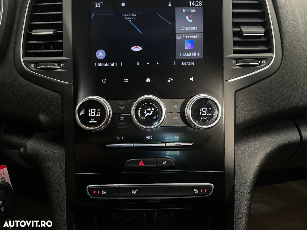 Renault Megane TCe EDC Zen - 19