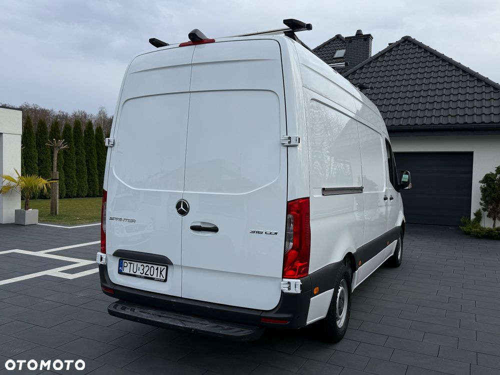 Mercedes-Benz Sprinter 316 - 8