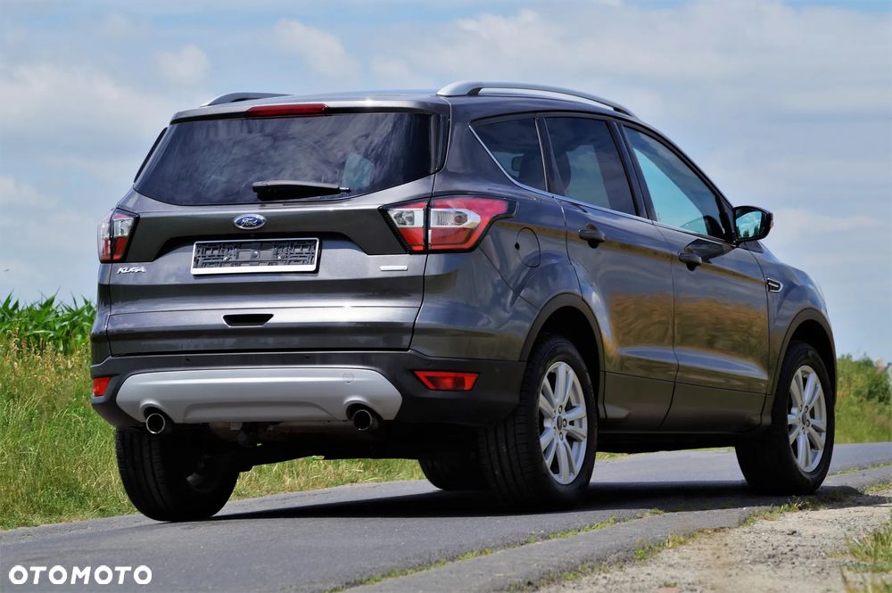 Ford Kuga - 9