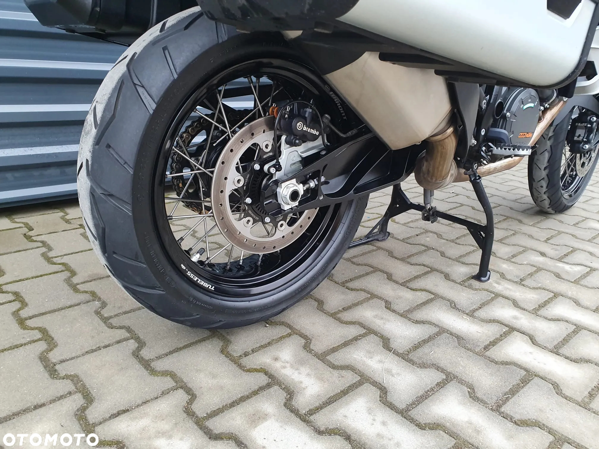 KTM Adventure - 9