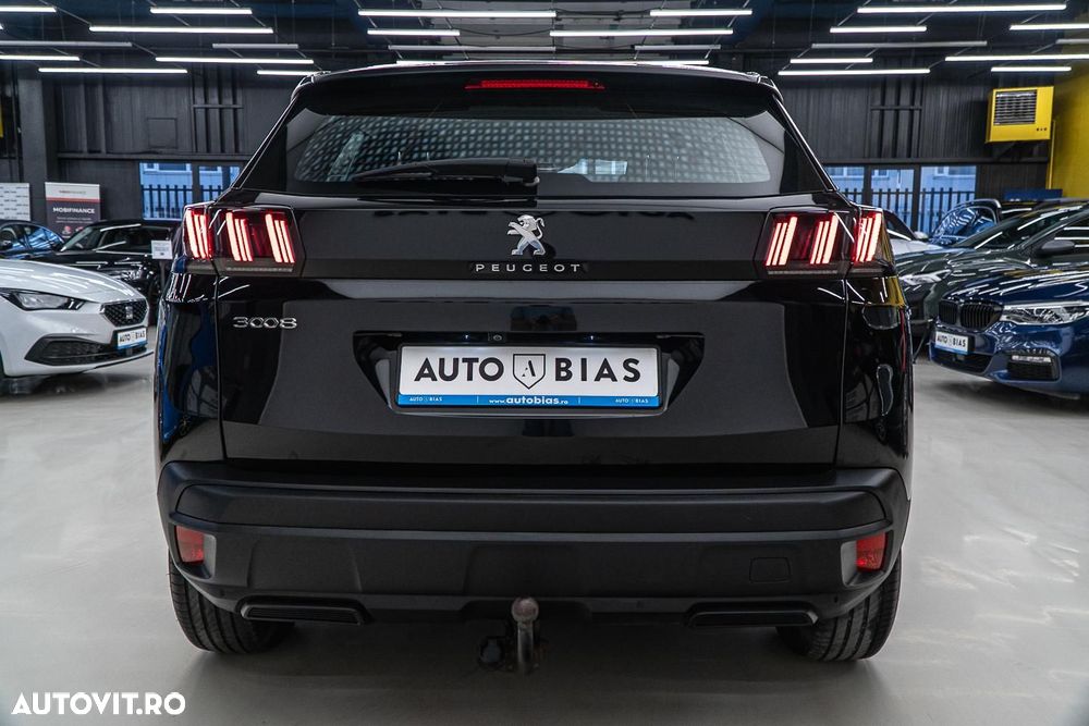 Peugeot 3008 1.2 PureTech 130 BVM6 Allure Pack - 26