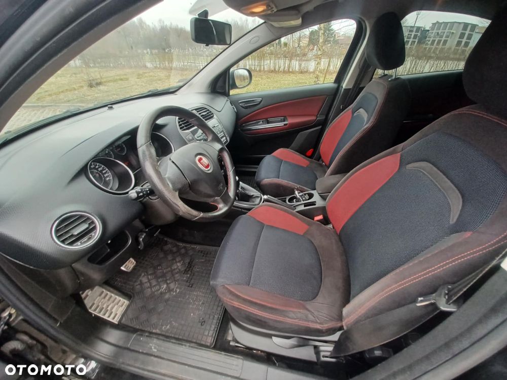 Fiat Bravo 1.4 T-JET 16V Dynamic Euro5 - 23