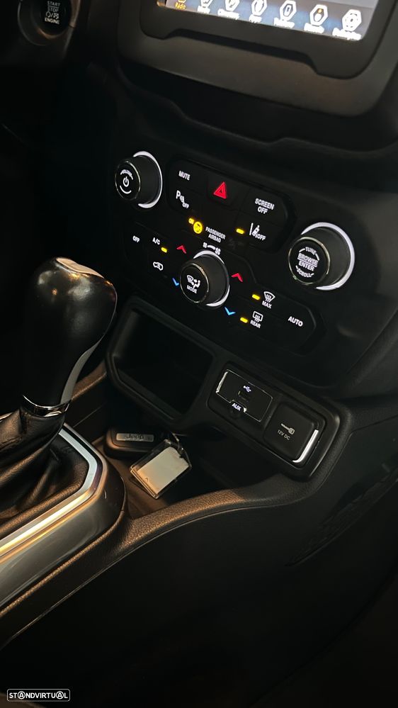 Jeep Renegade 1.6 MJD Limited DCT - 18