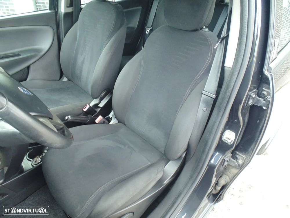 Lancia Ypsilon 1.3 M-jet S&S Gold - 21