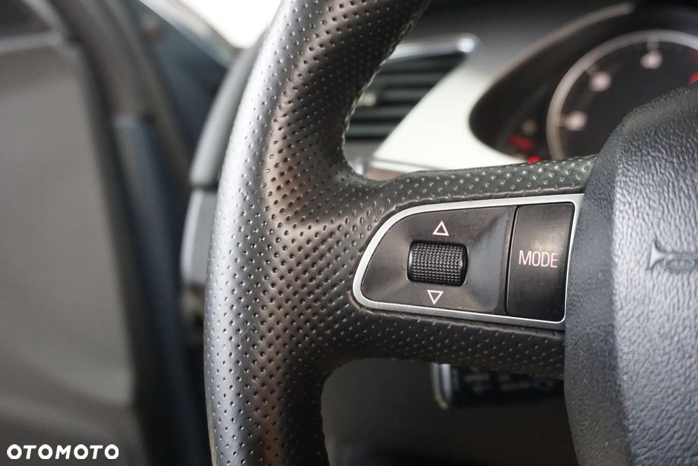 Audi A4 Avant 2.0 TDI - 35