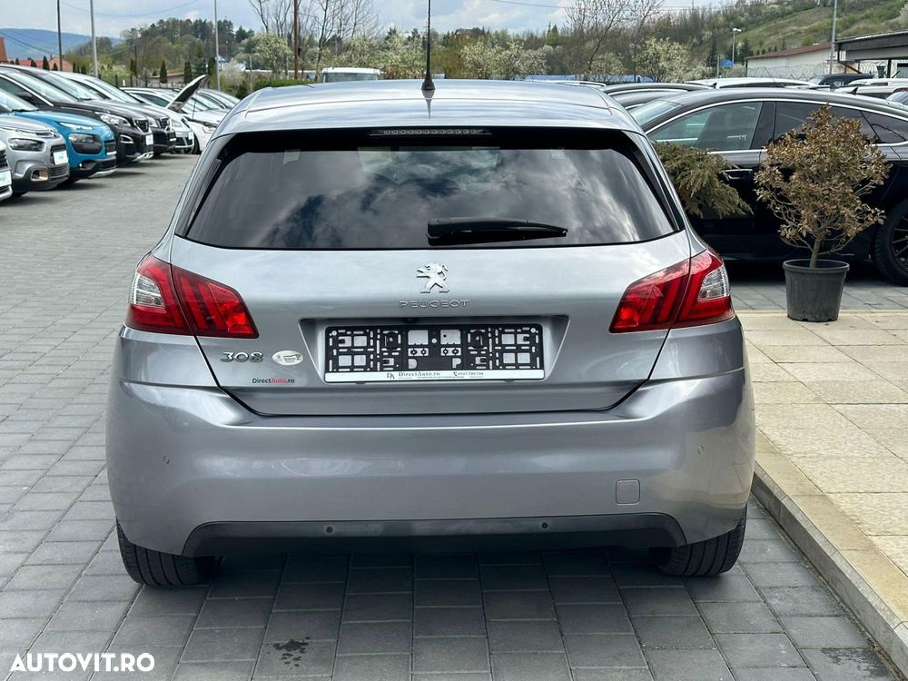 Peugeot 308 - 15