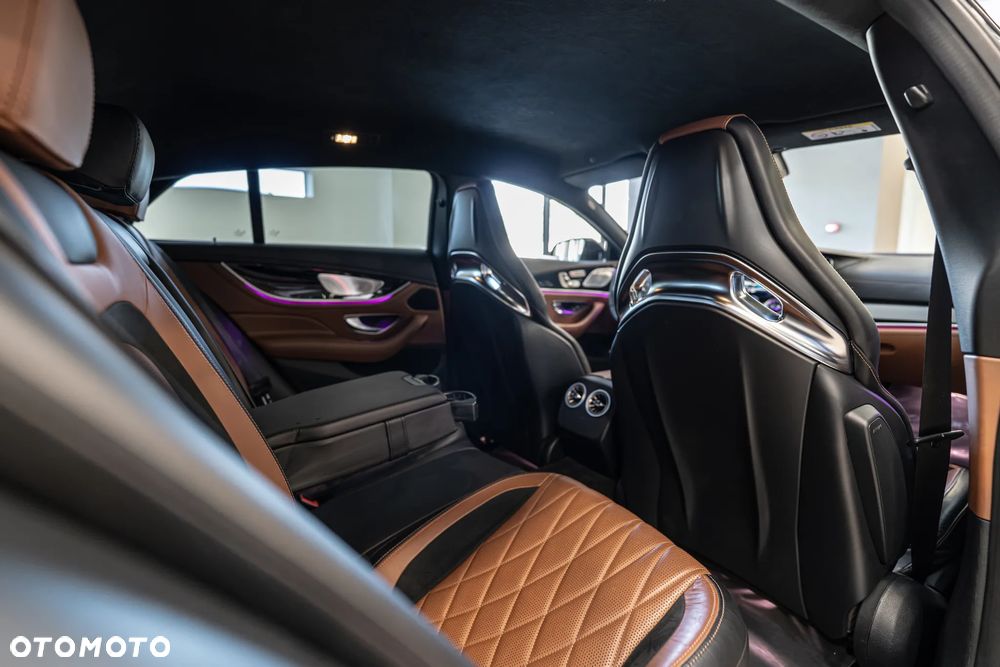 Mercedes-Benz AMG GT 43 Speedshift TCT 9G - 35