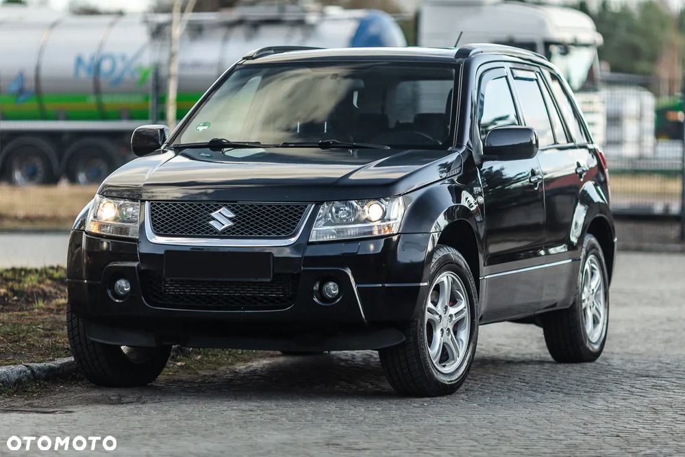 Suzuki Grand Vitara 1.9 DDiS Comfort DPF - 10