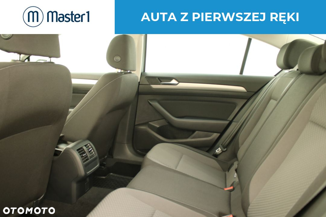 Volkswagen Passat 1.5 TSI EVO Essence DSG - 8