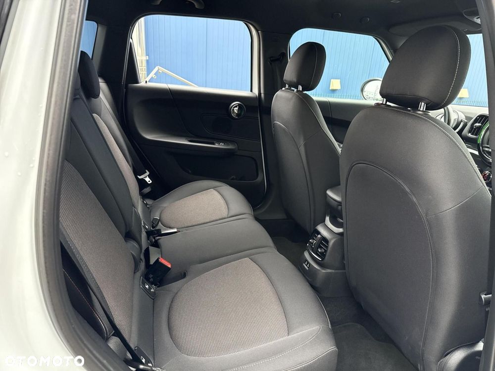 MINI Countryman - 16