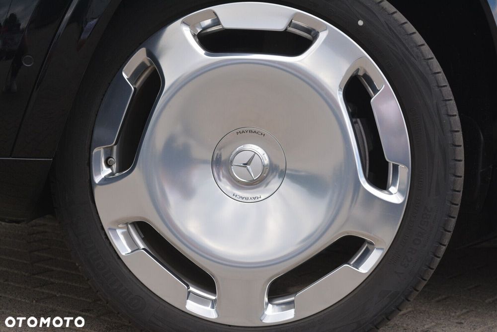 Mercedes-Benz GLS - 13