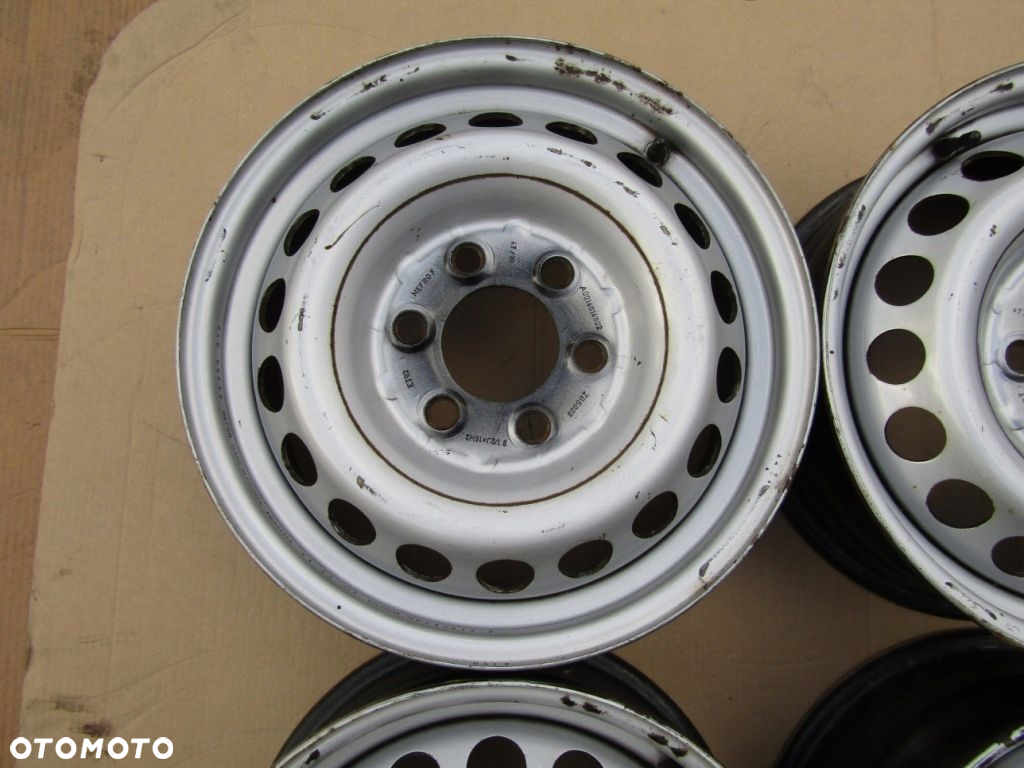 4x Felgi 16 Mercedes Sprinter 313 315 316 319 906 910 VW Crafter 6,5j ET62 - 7