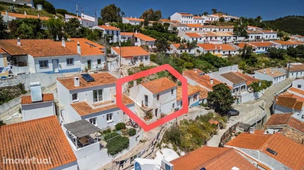 Charmosa casa T2 no centro histórico de Aljezur  - Grande imagem: 2/19