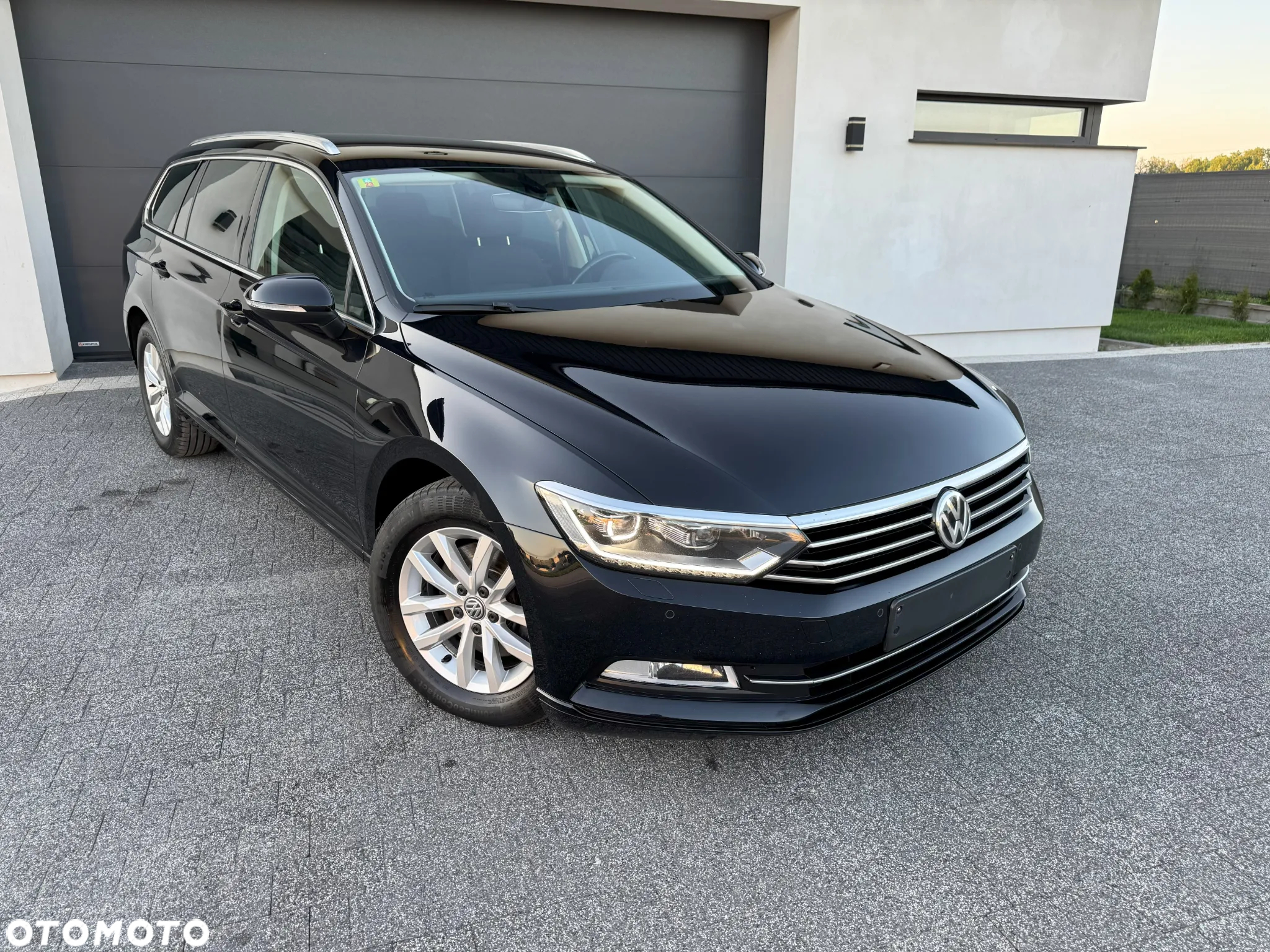 Volkswagen Passat 2.0 TDI BMT Comfortline DSG - 9