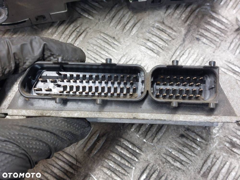ZESTAW STARTOWY AUDI A3 8L 1.6 8V 06A906019E 1J0419959 8L0919860C - 3
