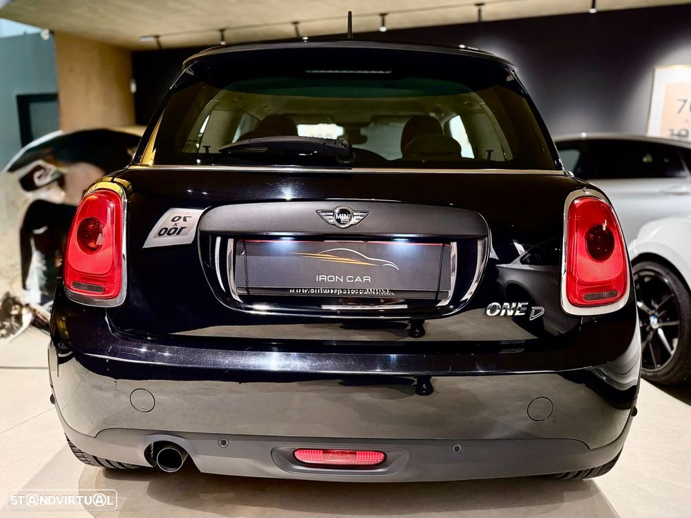 MINI 3 Portas Cooper D - 11