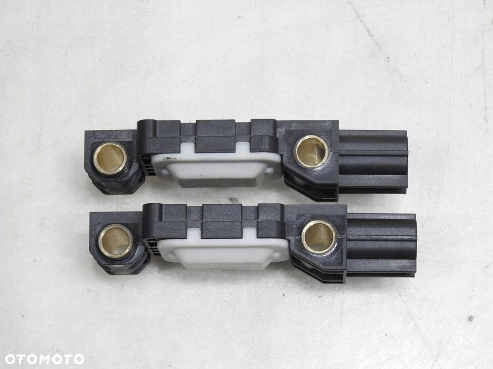 SENSOR UDERZENIOWY AUDI A4 B7 8E0959643B - 3