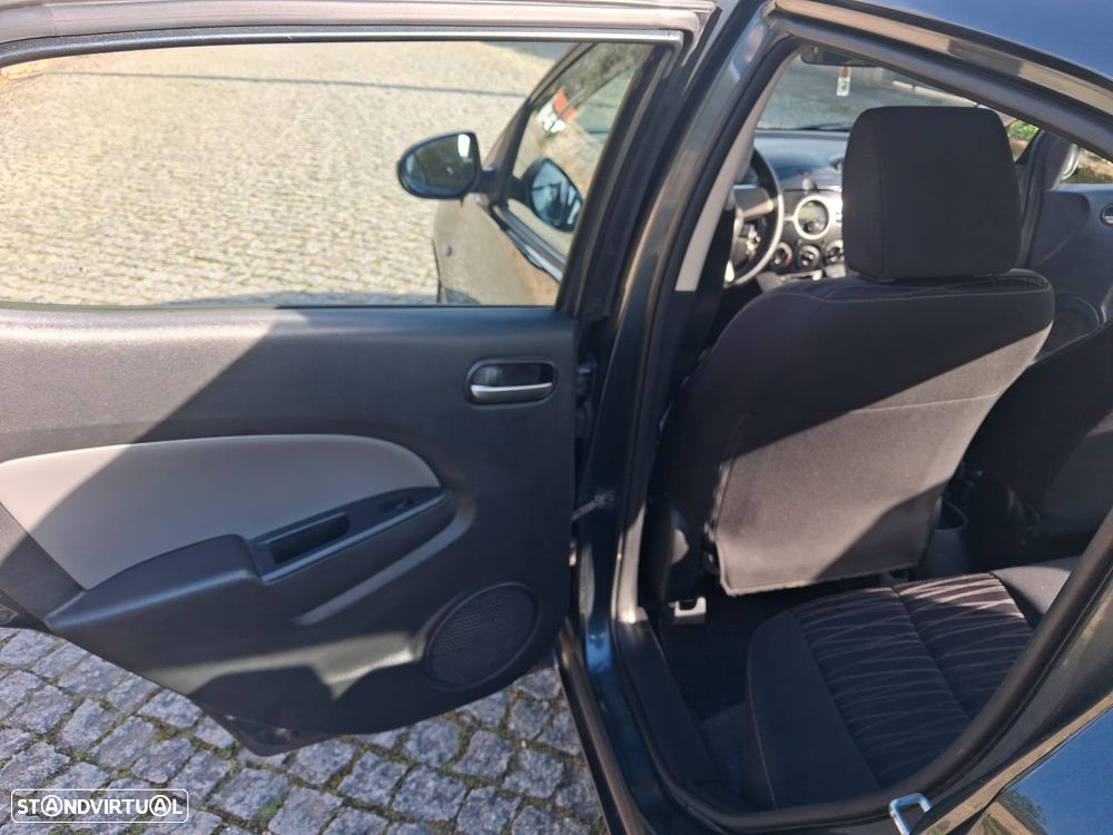 Mazda 2 1.3 MZR Sport - 3