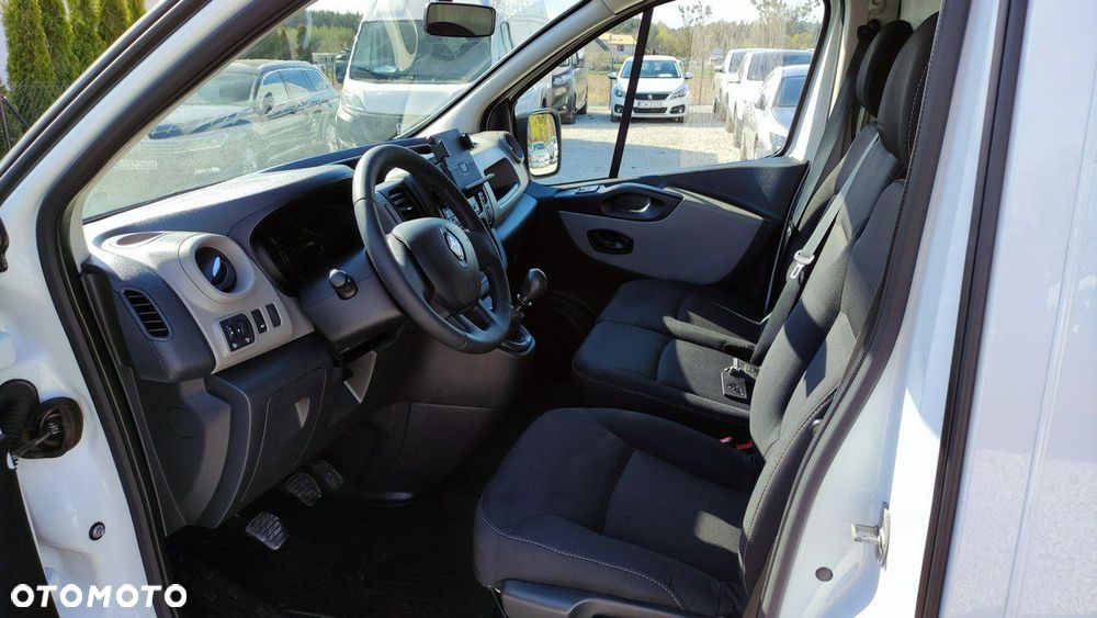 Renault Trafic - 6