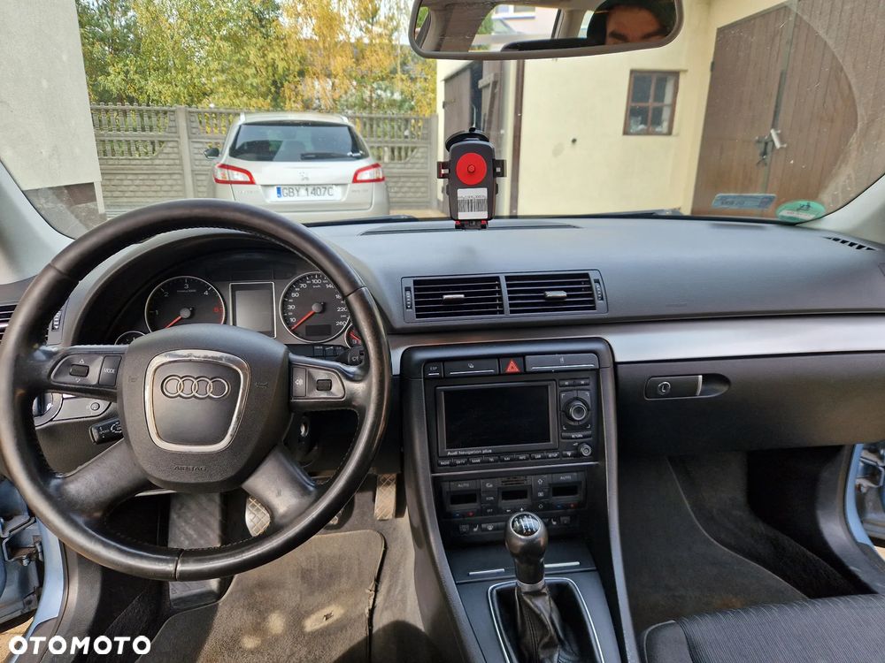 Audi A4 Avant 2.0 TDI DPF - 14