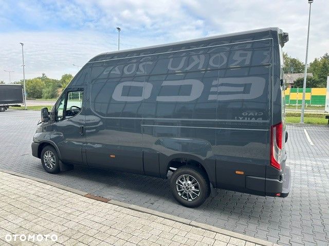 Iveco 35S18HA8V - 9