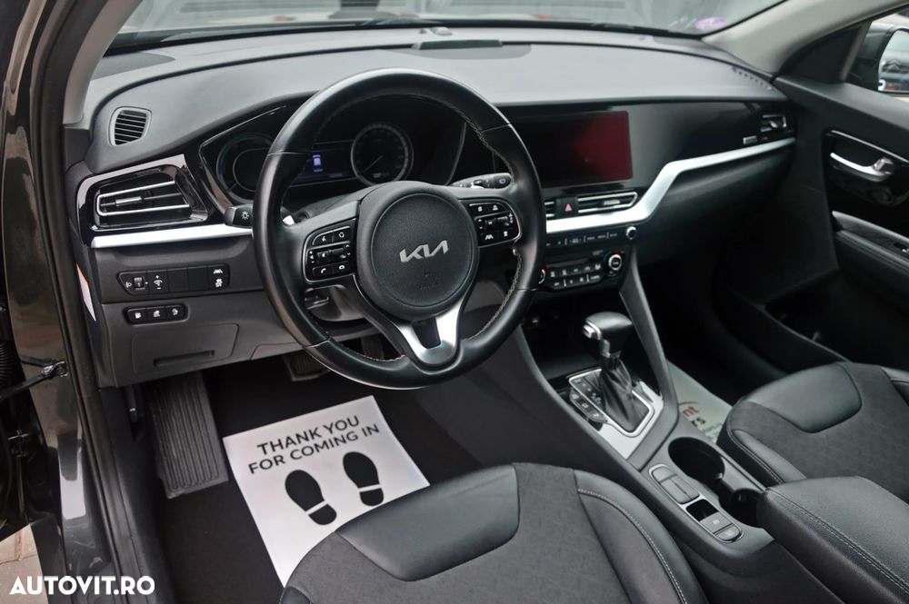 Kia Niro 1.6 GDI PHEV 2WD OPF Aut. Spirit - 25