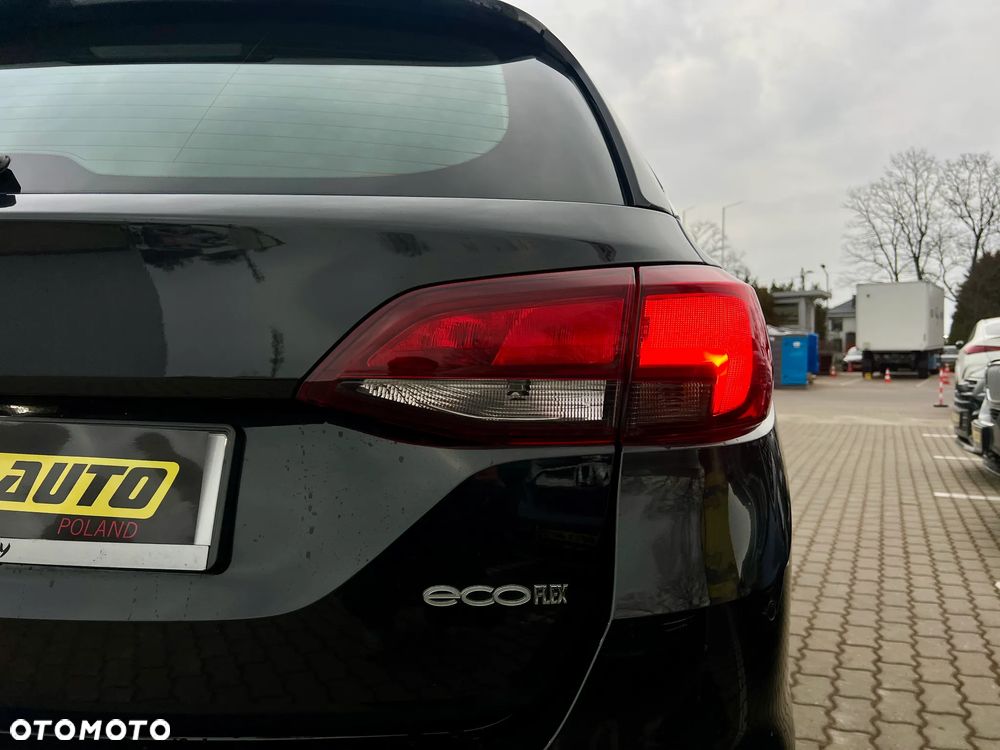 Opel Astra - 10