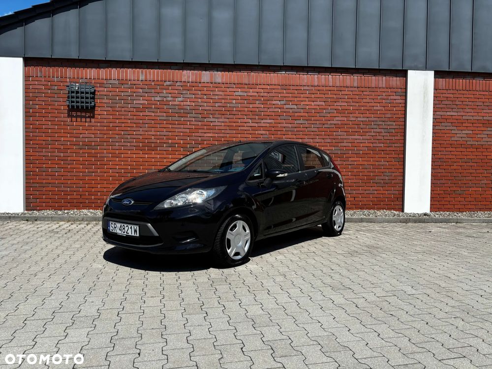 Ford Fiesta 1.25 Trend - 11